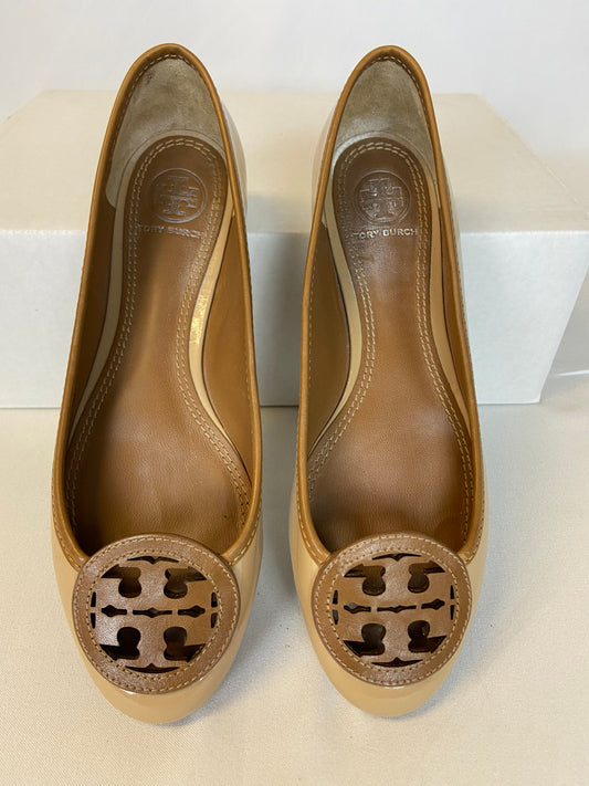 Tory Burch Size 6 Tan Patent Leather Ballet Flats