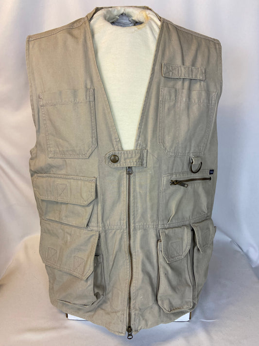 5.11 Tactical Series Size L Tan Vest With Multiple Storage Pockets