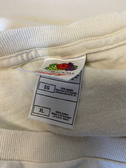 Fruit of The Loom Size XL Cream Vintage Monarch T Shirt