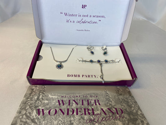 Bomb Party NWT Glam Box Winter Wonderland Turquoise Silvertone Necklace, Bracelet and Earring Set