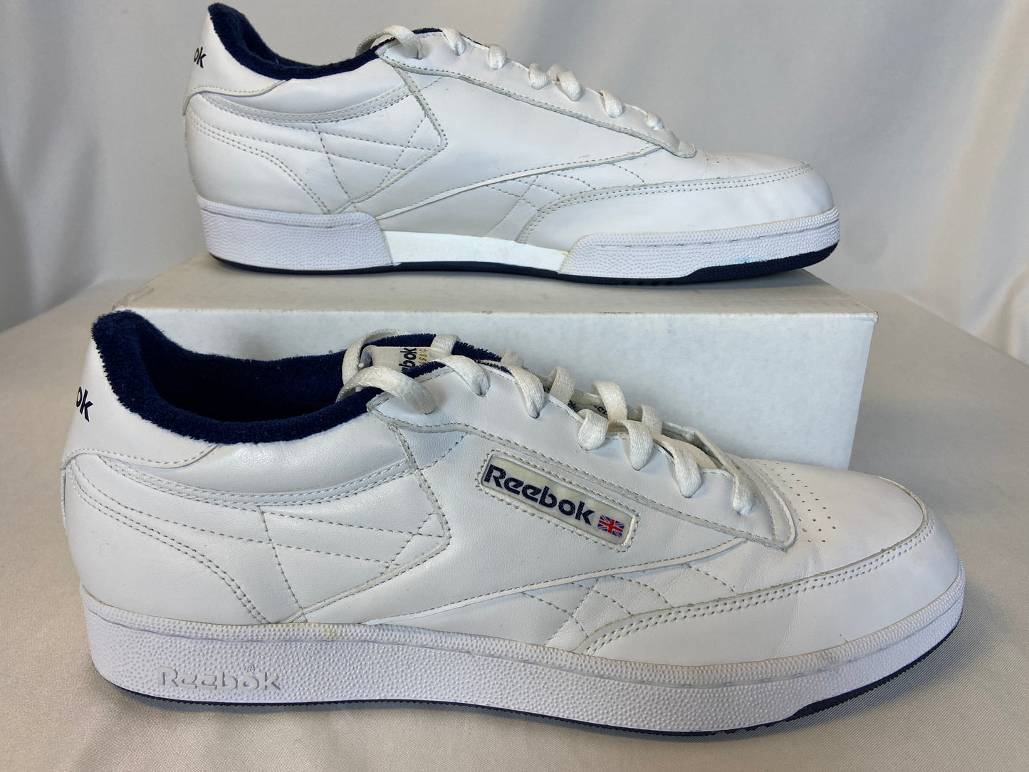 Reebok Size 13 White Athletic Lace Up Shoes