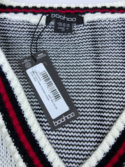 Boohoo Size 12 Ivory V Neck Varsity Oversized Cable Knit Sweater NWT