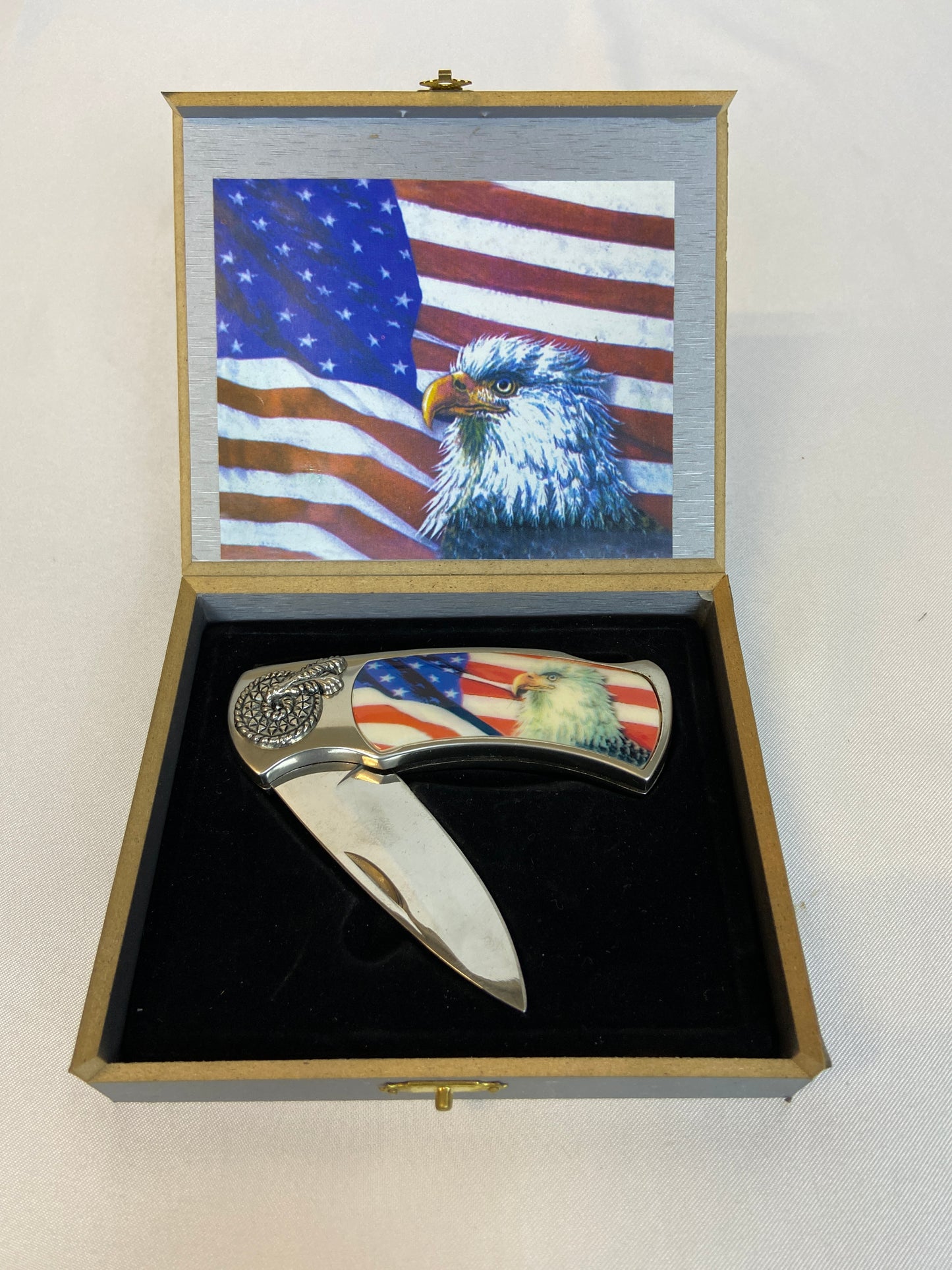 American Eagle Folding Knife With Wooded Box
