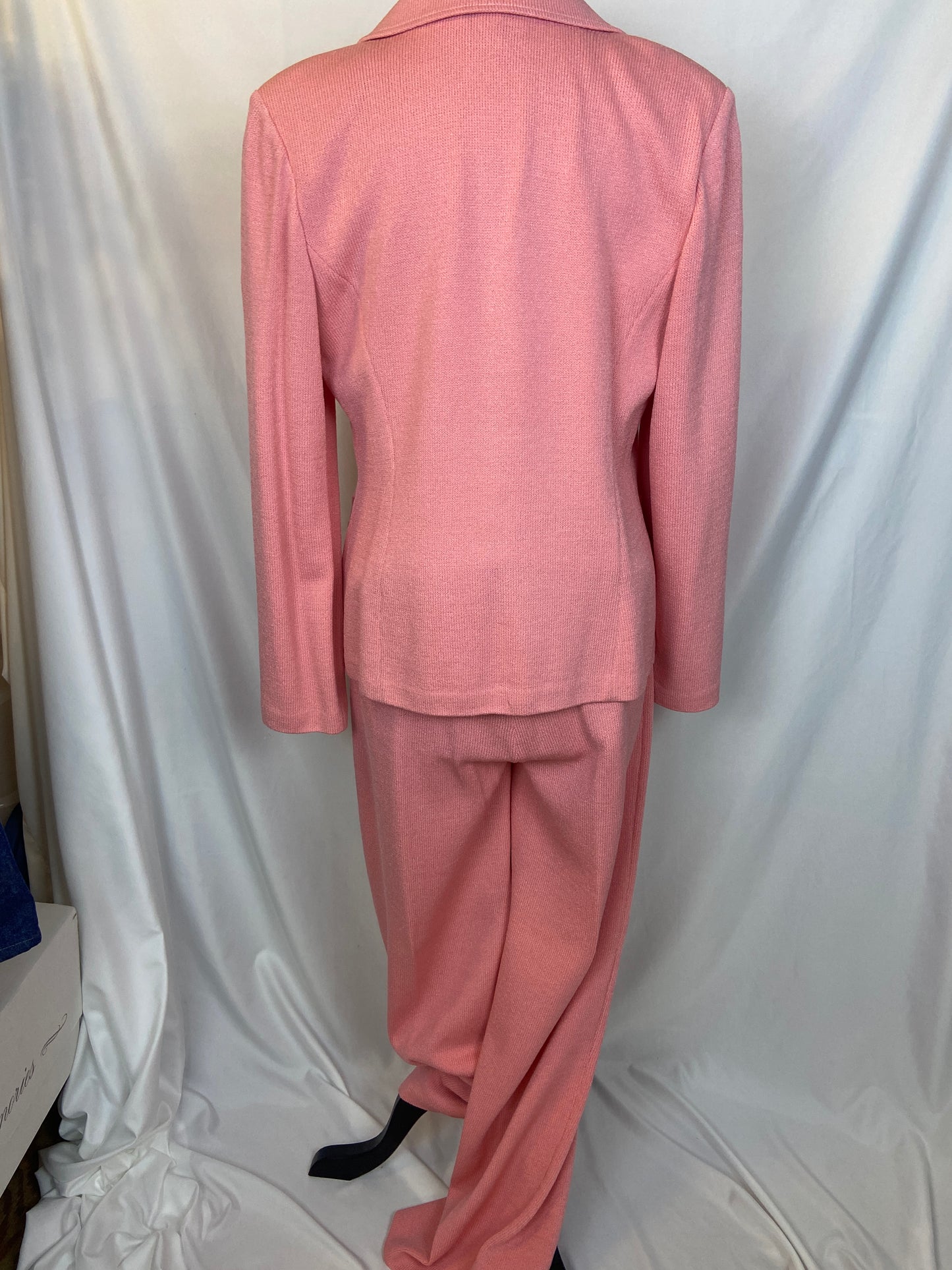 St. John Collection Size 12 Pink Three Piece Pant Suit NWT